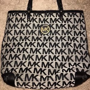 Michael Kors Tote